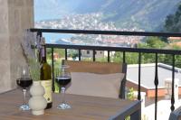 Azure Boka - B&B Trojica