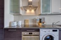 New! 1 Bedroom Apt in the Heart of St Julians - Chambres d'hôtes San Ġiljan