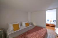 Two-Bedroom Apartment - Split Level
