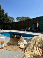 Luxury Villa with Pool & Jacuzzi 2 Min to Beach - B&B Tangeri