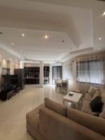 3 Bedrooms Penthouse Golem - B&B Golem