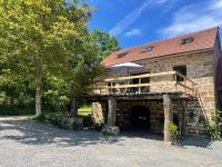 Gîte exceptionnel au bord de la rivière Lot - B&B Capdenac-Gare