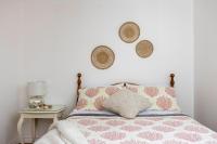 Queen Room with Garden View