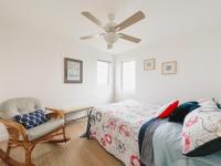Queen Room with Shared Bathroom