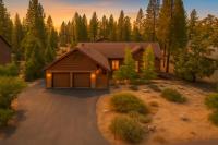 The Restful Rose Fireside Vibes AC Comfort - B&B Shaver Lake