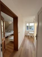 One-Bedroom Apartment with Lake View