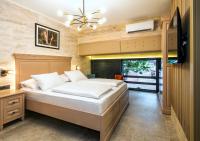 Deluxe Zimmer mit Kingsize-Bett