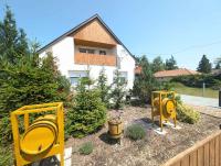 Holiday home in Balatonfenyves 54592 - Bed and Breakfast Balatonfenyves