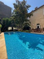 La paisible, coeur de ville Narbonne - B&B Narbona