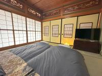 Tweepersoonskamer met 2 Aparte Bedden en Uitzicht