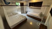 Dreibettzimmer mit Gemeinschaftsbad