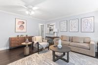 Urban Stay By Hotel Row - B&B