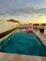 Instant Paradis Villa de prestige avec piscine vue mer et montagne - Chambres d’hôtes Saint-Pierre