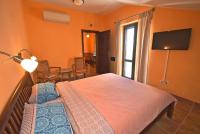 Falcone Apartments - B&B Ðenovići