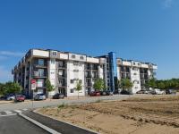 One-Bedroom Apartment with Balcony