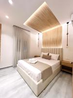 One-Bedroom Apartment with Balcony
