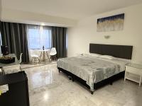 Superior King Suite