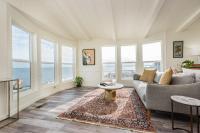 The Pink House - Dungeness Waterfront Home - B&B Sequim