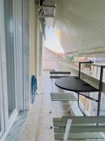 Tobacco Warehouse Apartment - City Center Gem - B&B Kavala