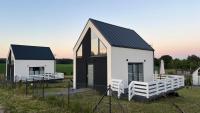 Domek nad Jeziorem Raduńskim 2 - B&B
