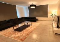 Lana's Studio - Bed and Breakfast King Abdullah City