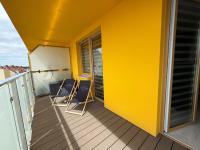 BLACK Apartament Miodowy Dom - B&B