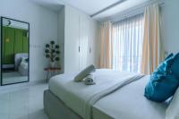 AirHomes By Zameen Opal - B&B
