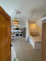 Sun and Sea Modern Studio El Palo 1 min to Beach - Chambres d’hôtes Málaga