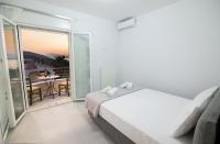 Appartamento con 1 Camera da Letto, Balcone e Vista Mare