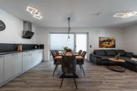BPS Apartment #8 Business - NEU - Deluxe - Modern - B&B