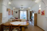 Appartement met 1 Slaapkamer, Uitzicht op Zee en een Balkon. 