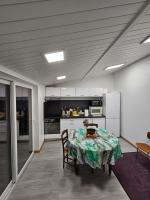 Townhouse 10 minutes from Paris SLZ - B&B Colombes