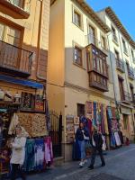 Apartamentos Granata - B&B Granada