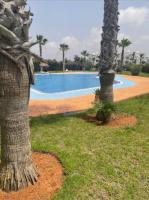 Marina luxury appartment with pool & garden view - B&B Saidia