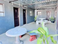 Executive Galaxy Guest House Nkowankowa Extension 2 - B&B