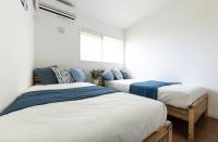 The Beachfront House ビーチフロントの一軒家 4名迄 - B&B Miura