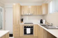 One-Bedroom Deluxe Apartment