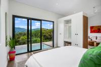 Red Palm Luxury Villas with Private Pools - Bed and Breakfast Victoria