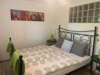 One-Bedroom Apartment with Balcony