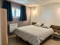 Nice App Private Parking, Garden, Furnished Terrace - Chambres d’hôtes Châteauneuf-du-Rhône