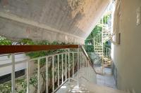 Retro 2-Bdrm House Near Metro in Heraklion by ΜΡS - Chambres d'hôtes Athènes