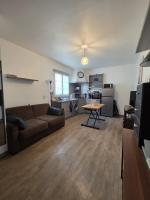 Studio en bas de villa - B&B Puget-sur-Argens