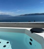 Double Olive Apartments in Novi Vinodolski - Croatian Adriatic, Kvarner bay - Chambres d'hôtes Novi Vinodolski