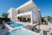 Villa Nini House , Beautiful Sea View with Jacuzzi by Istrabook - Bed and Breakfast Peroj