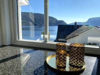 The View - Bed and Breakfast Sauda