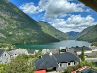 FjordNest Årdalstangen - Chambres d’hôtes Årdalstangen
