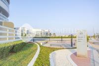 Bloomfields Stylish 2br in Ajwan Soul Beach Access - Chambres d’hôtes Abou Dabi