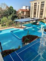 Stylish 2-Bedroom Apartment with Pool in Kilimani - B&B Nairobi