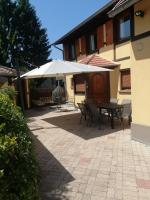 GÎTES COSY Ohnenheim 1-12 pers, maison Cosy 180m2 et maison Cosy2 54m2 - B&B Ohnenheim