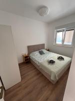Apartment Ivi, Omis - B&B Omiš